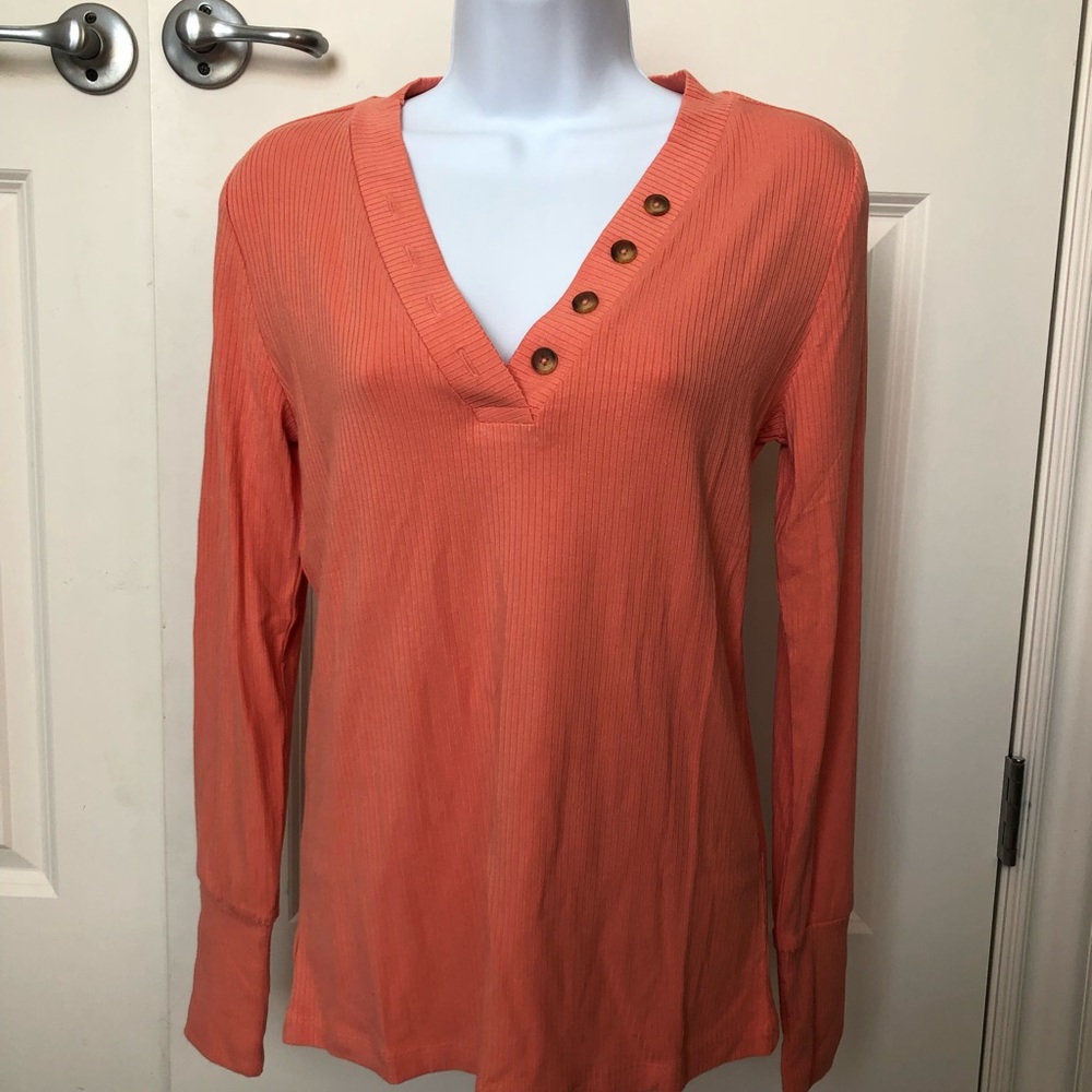Loft gorgeous coral shirt - Picture 2 of 10